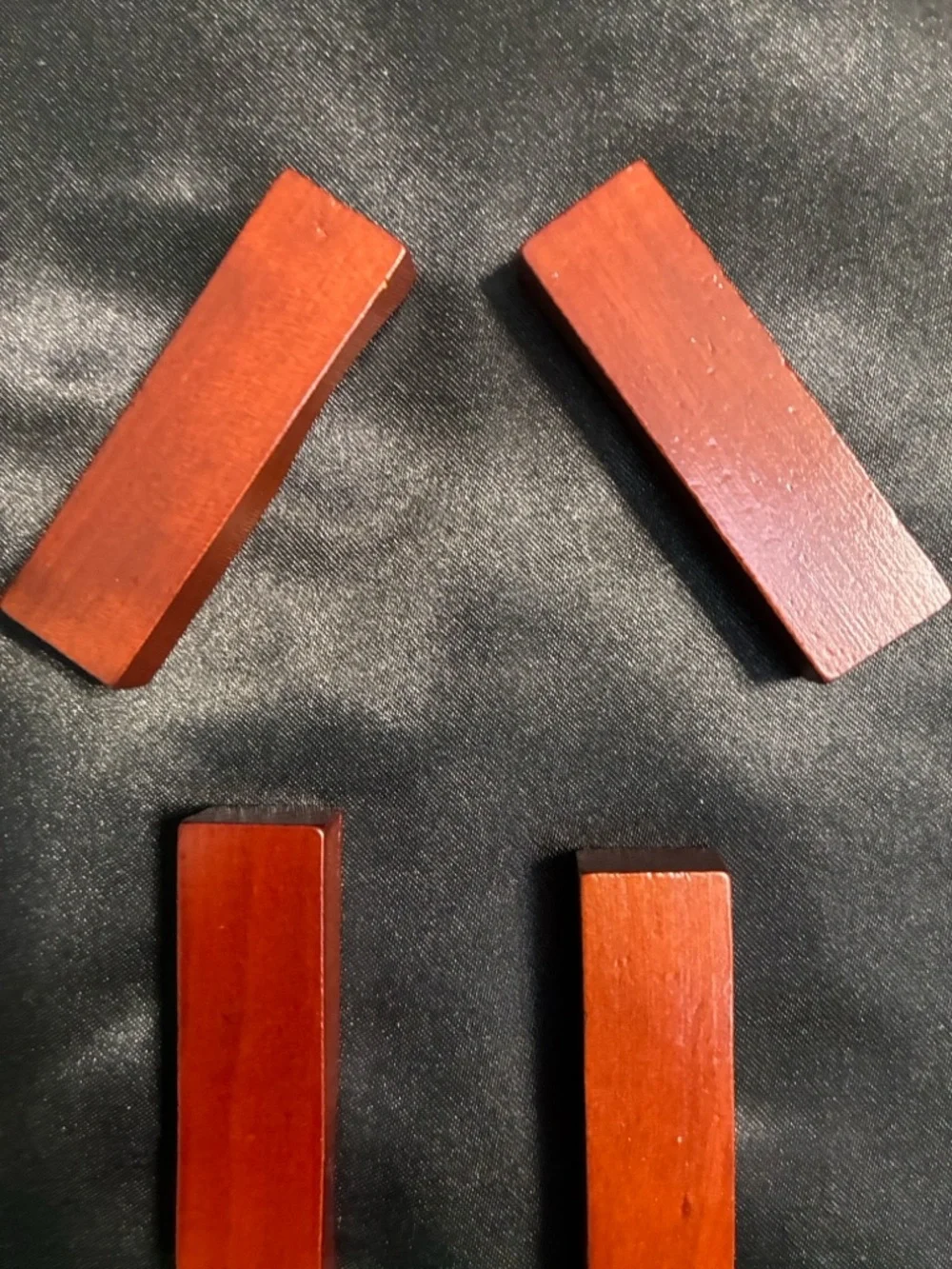 Red Wooden Chopstick Holders — Pack of 8 Elegant Bamboo Rests